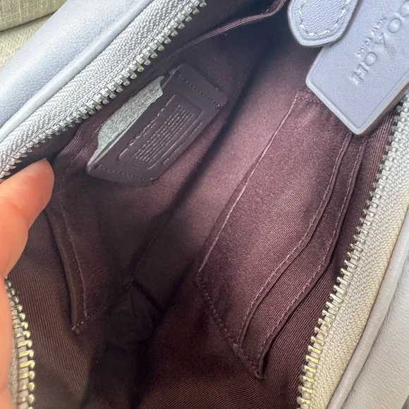 Coach Teri crossbody Bag puffy and quilted lilac leather - Picture 7 of 17